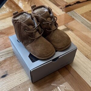 Cozy Brown Ugg Kids Boots 12-18M